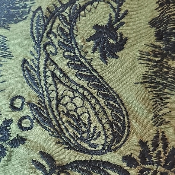 Cupio Olive Top with Black Embroidery - Picture 7 of 11